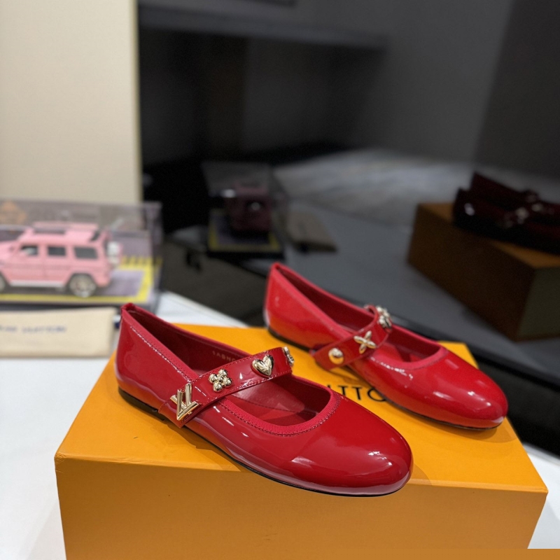 LV flat shoes